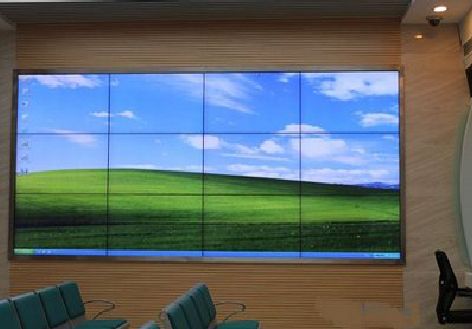 上林液晶拼接屏的另类用法。